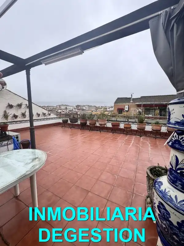 Terrace of Attic for sale in Linares  with Terrace, Storage room and Balcony