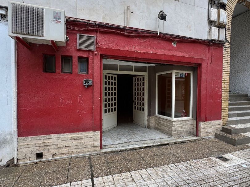 Vista exterior de Local de lloguer en Montilla amb Aire condicionat