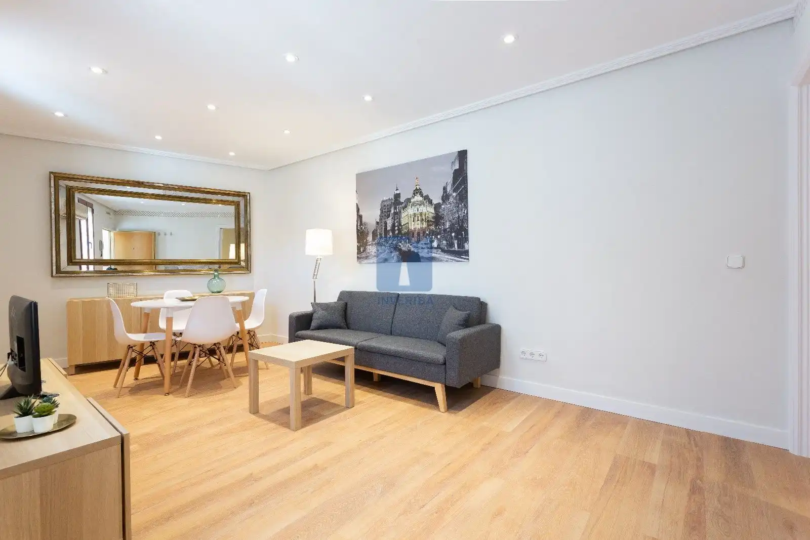Wohnzimmer von Wohnung zur Miete in Madrid mit Klimaanlage, Heizung und Möbliert