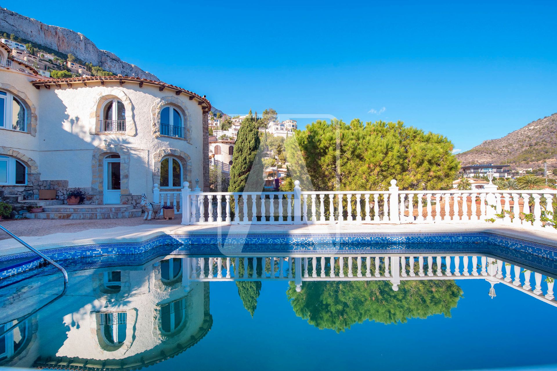 Exterior view of House or chalet for sale in Calpe / Calp  with Air Conditioner, Heating and Private garden