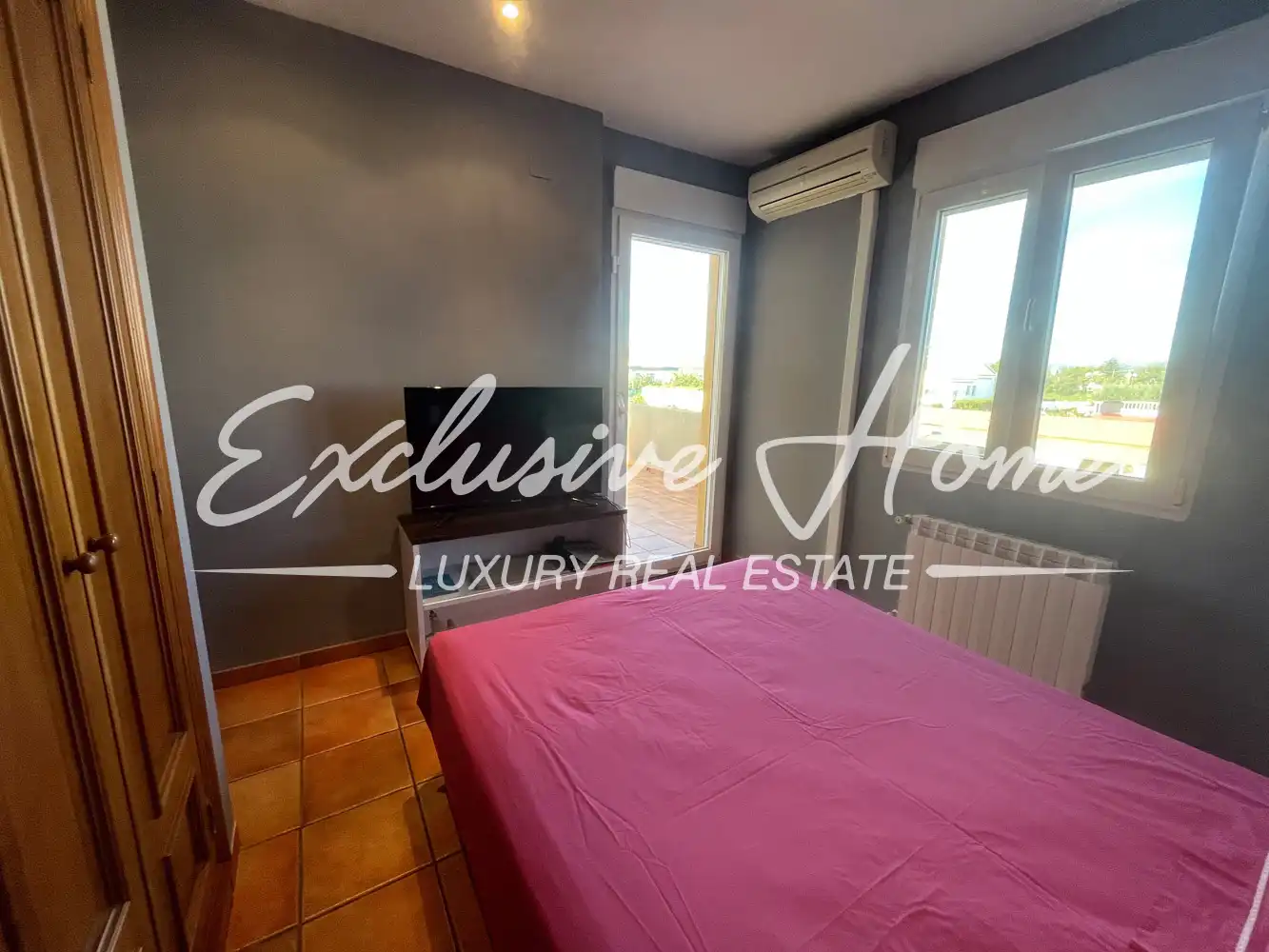 Chalet con jardín en venta en Carrer Illa Carallot 10, imagen 24