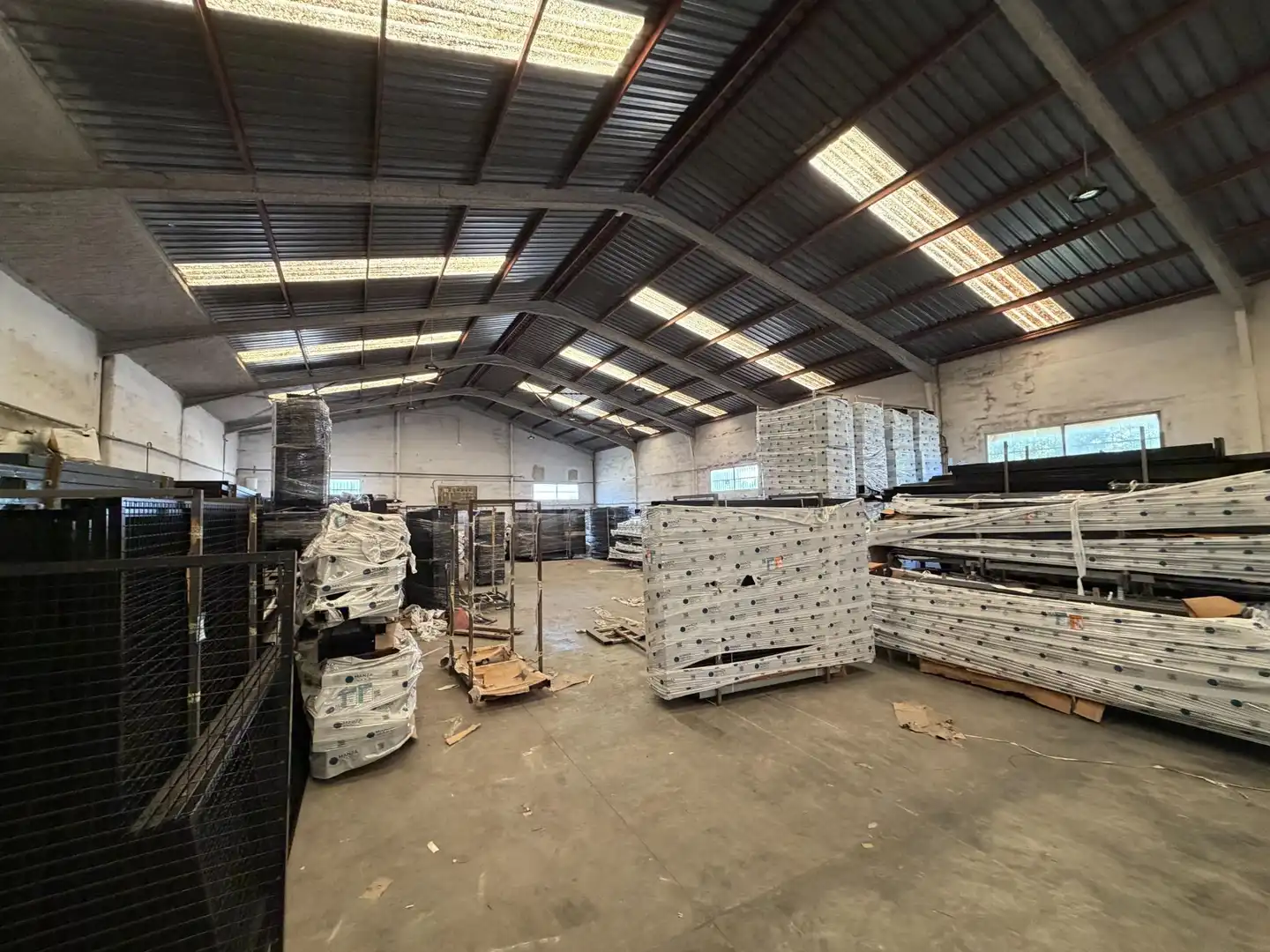 Nave industrial en venta en Silla
