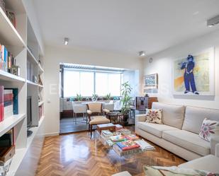 Living room of Flat for sale in  Valencia Capital  with Air Conditioner, Terrace and Balcony