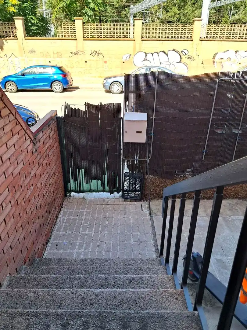 Vista exterior de Casa o xalet de lloguer en Teruel amb Calefacció i Terrassa