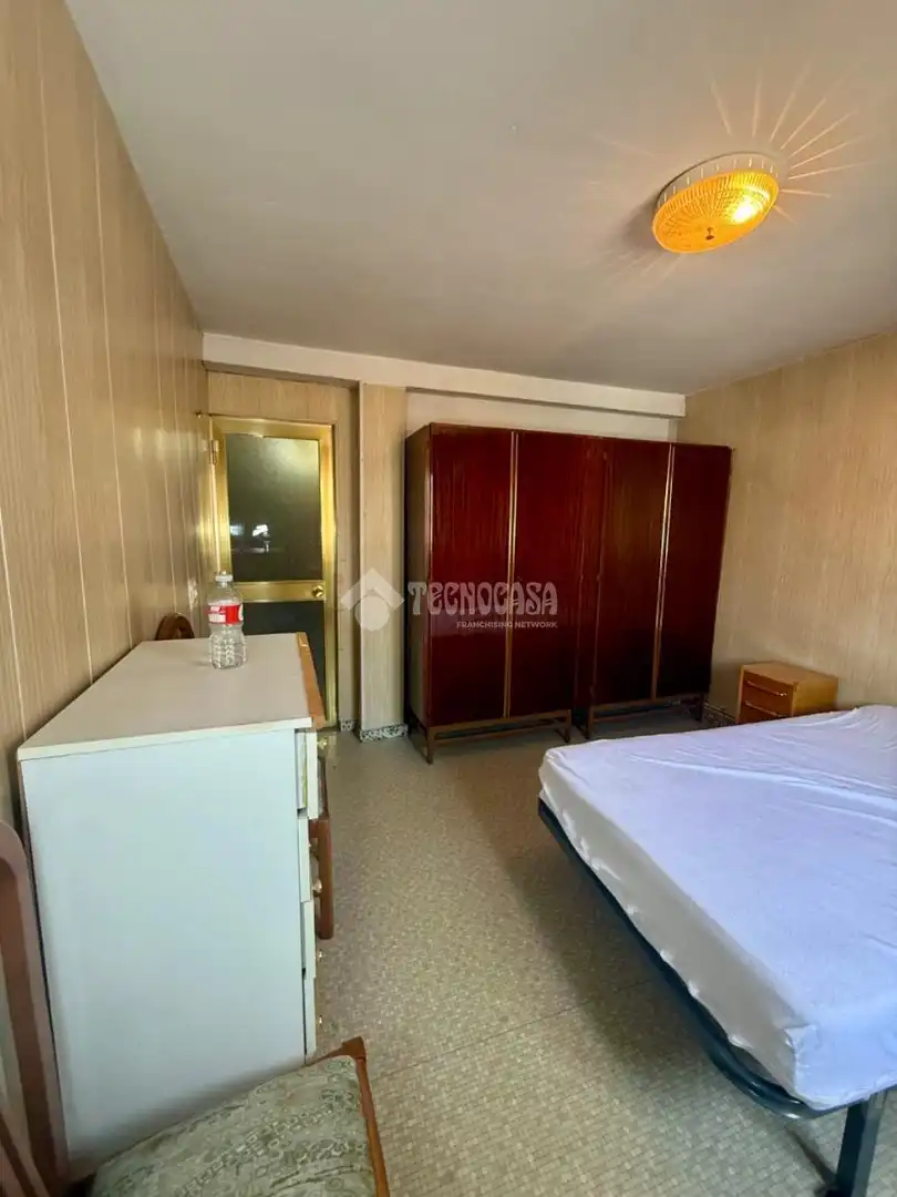 Habitación de Piso en venta en Madrid con Calefacción y Terraza