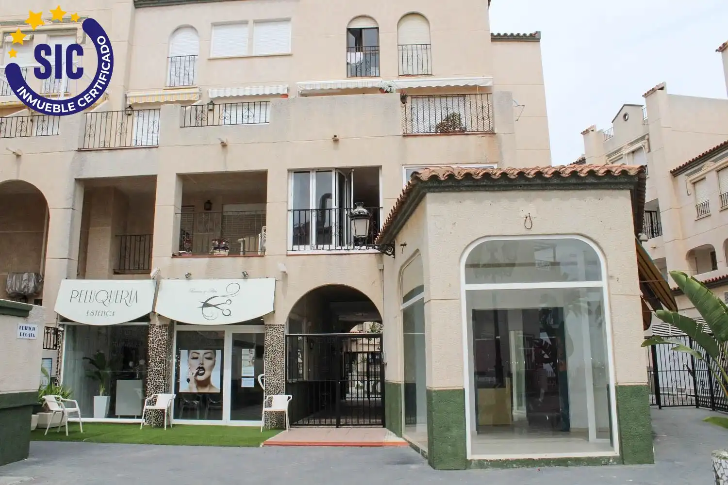 Vista exterior de Local en venta en Oropesa del Mar / Orpesa