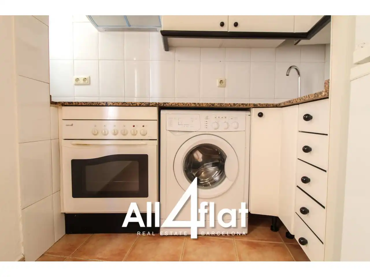 Küche von Loft zum Verkauf in Barcelona mit Möbliert und Alarm
