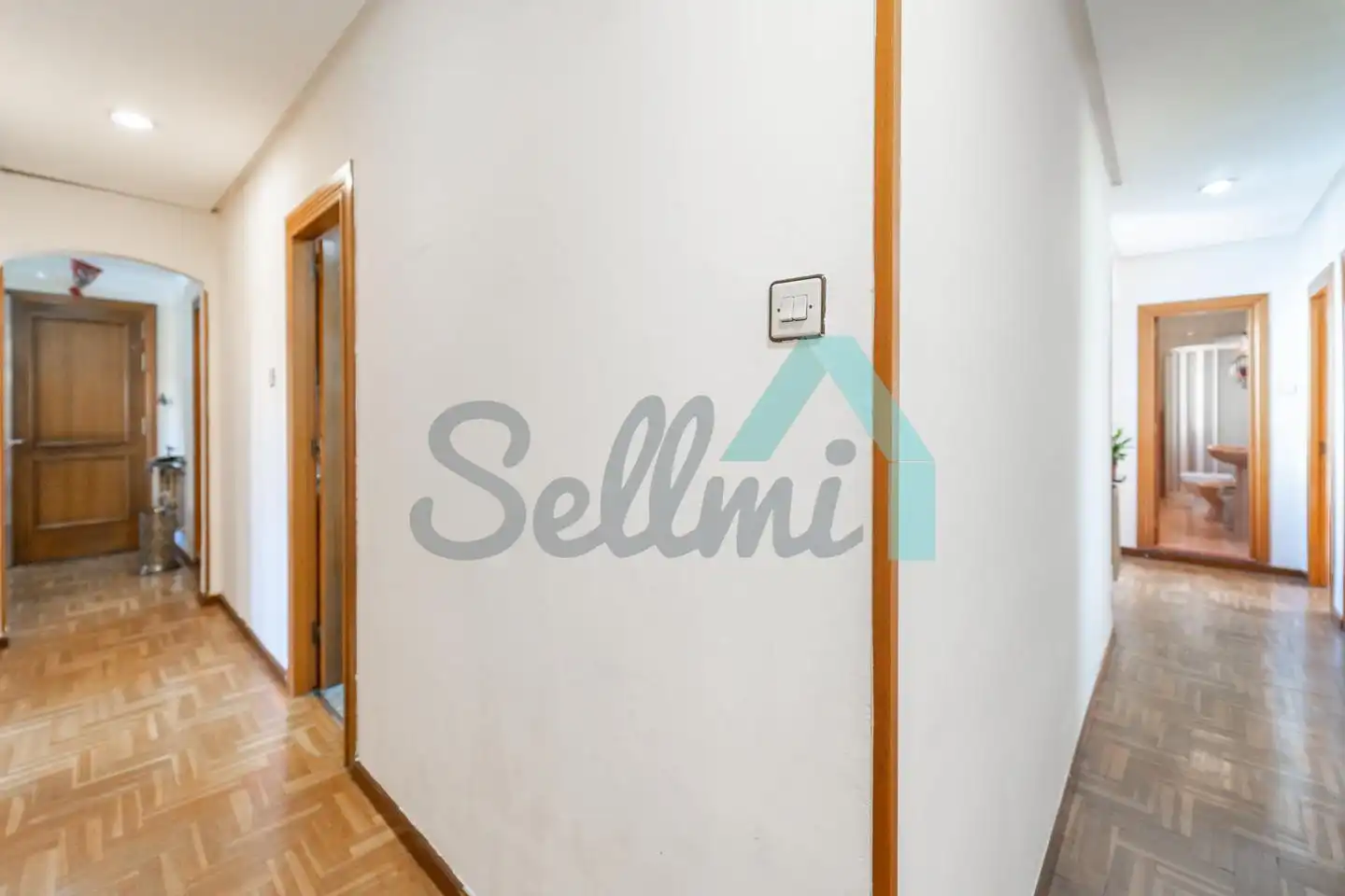 Wohnung zum Verkauf in Oviedo  mit Heizung, Parkett und Terrasse