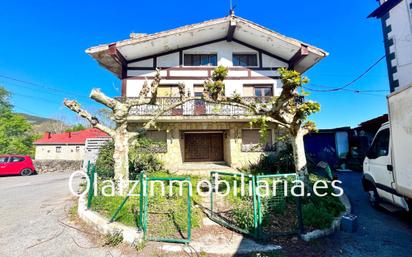 Exterior view of House or chalet for sale in Artzentales  with Terrace and Balcony