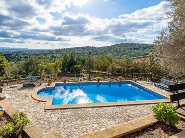 Villa avec piscine à vendre à Carrer Vial Central