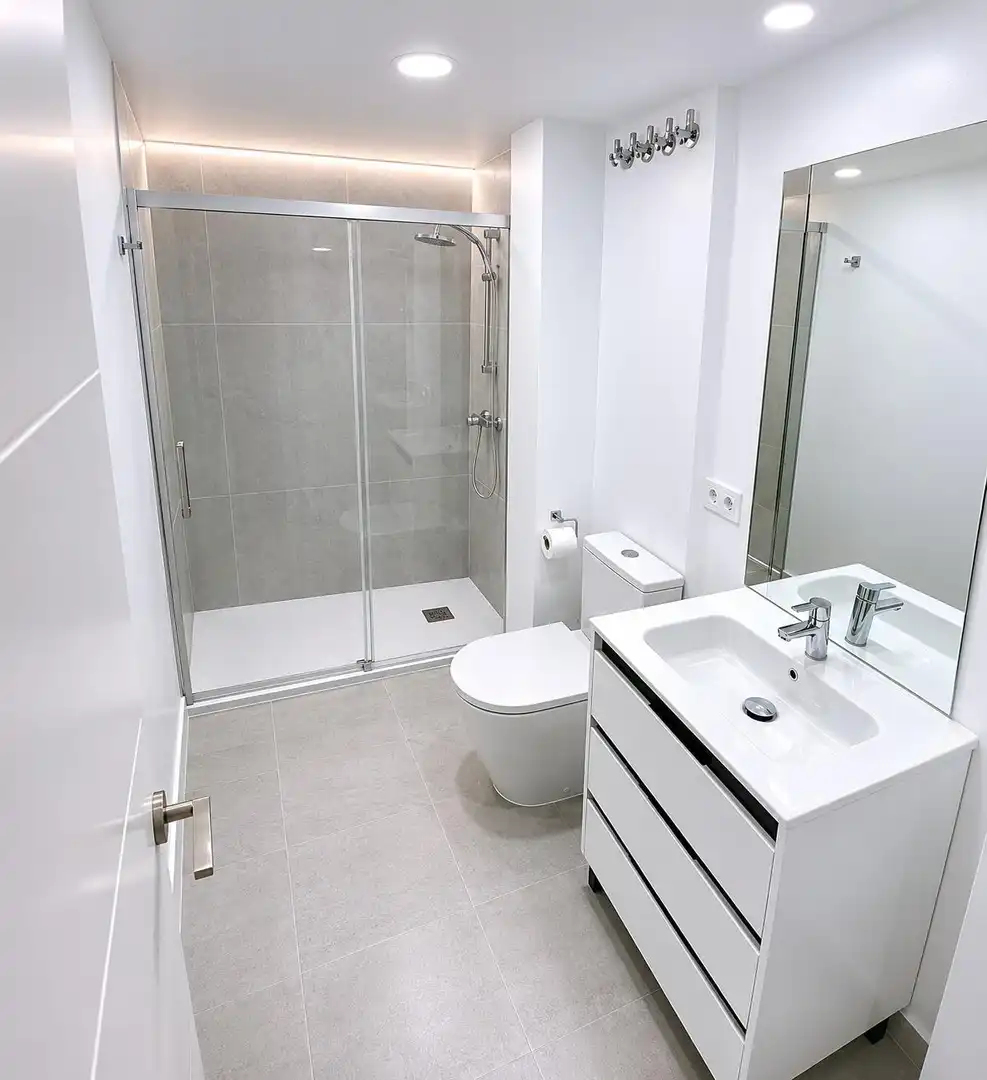 Bathroom of Flat for sale in Jerez de la Frontera