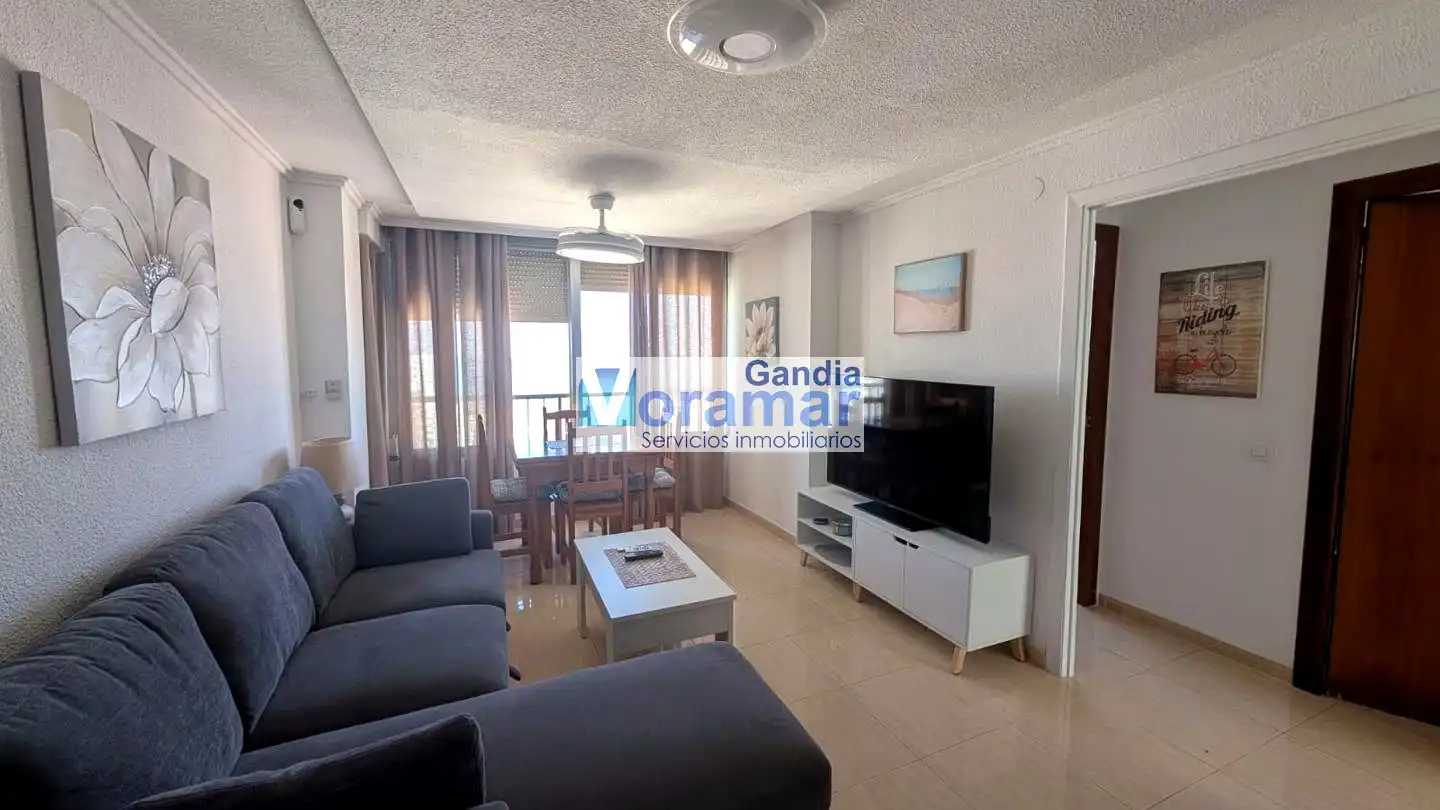 Sala de estar de Apartamento de alquiler en Gandia con Aire acondicionado y Amueblado