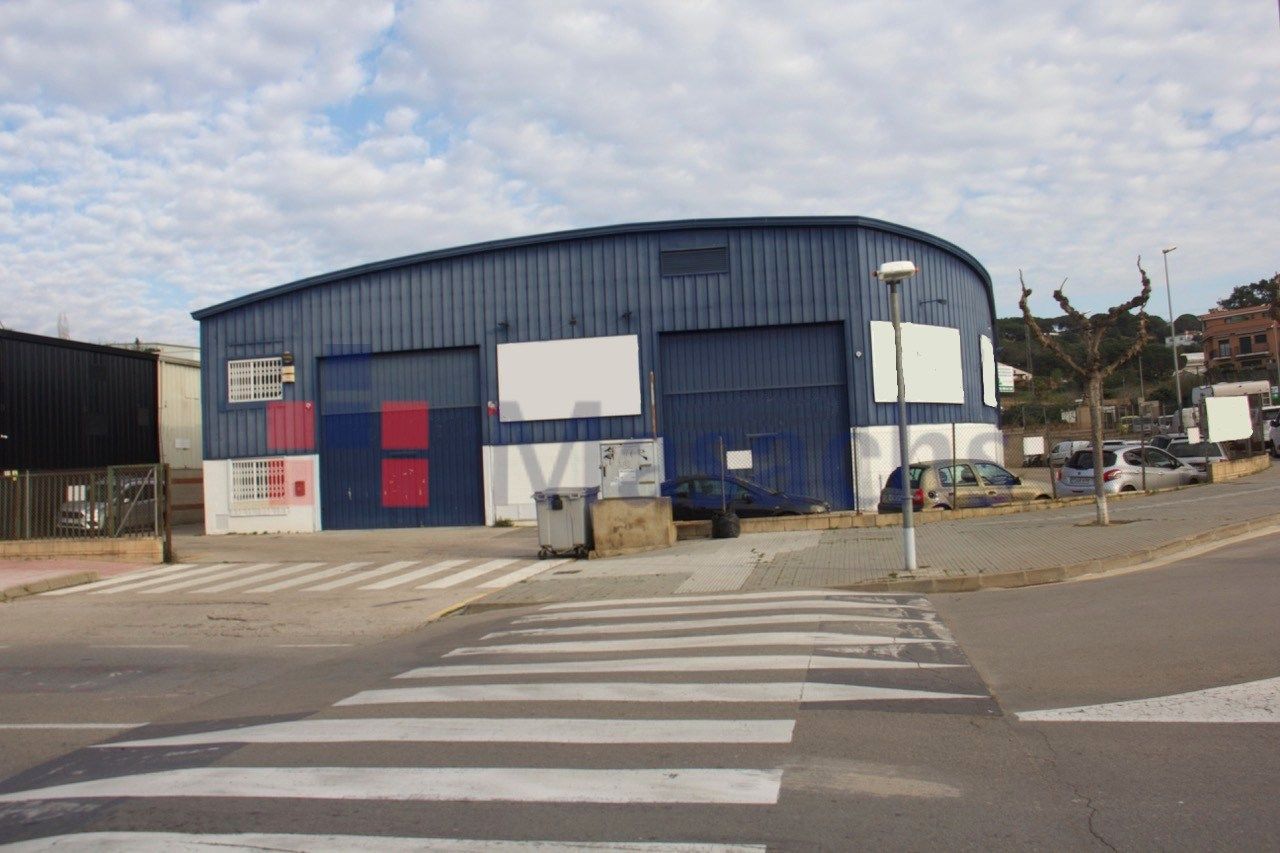 Exterior view of Industrial buildings to rent in Lloret de Mar