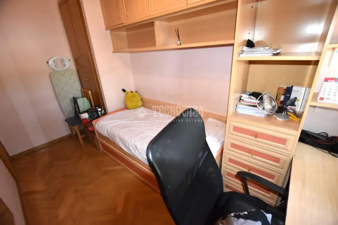 Dormitori de Pis en venda en Getafe amb Calefacció, Parquet i Terrassa