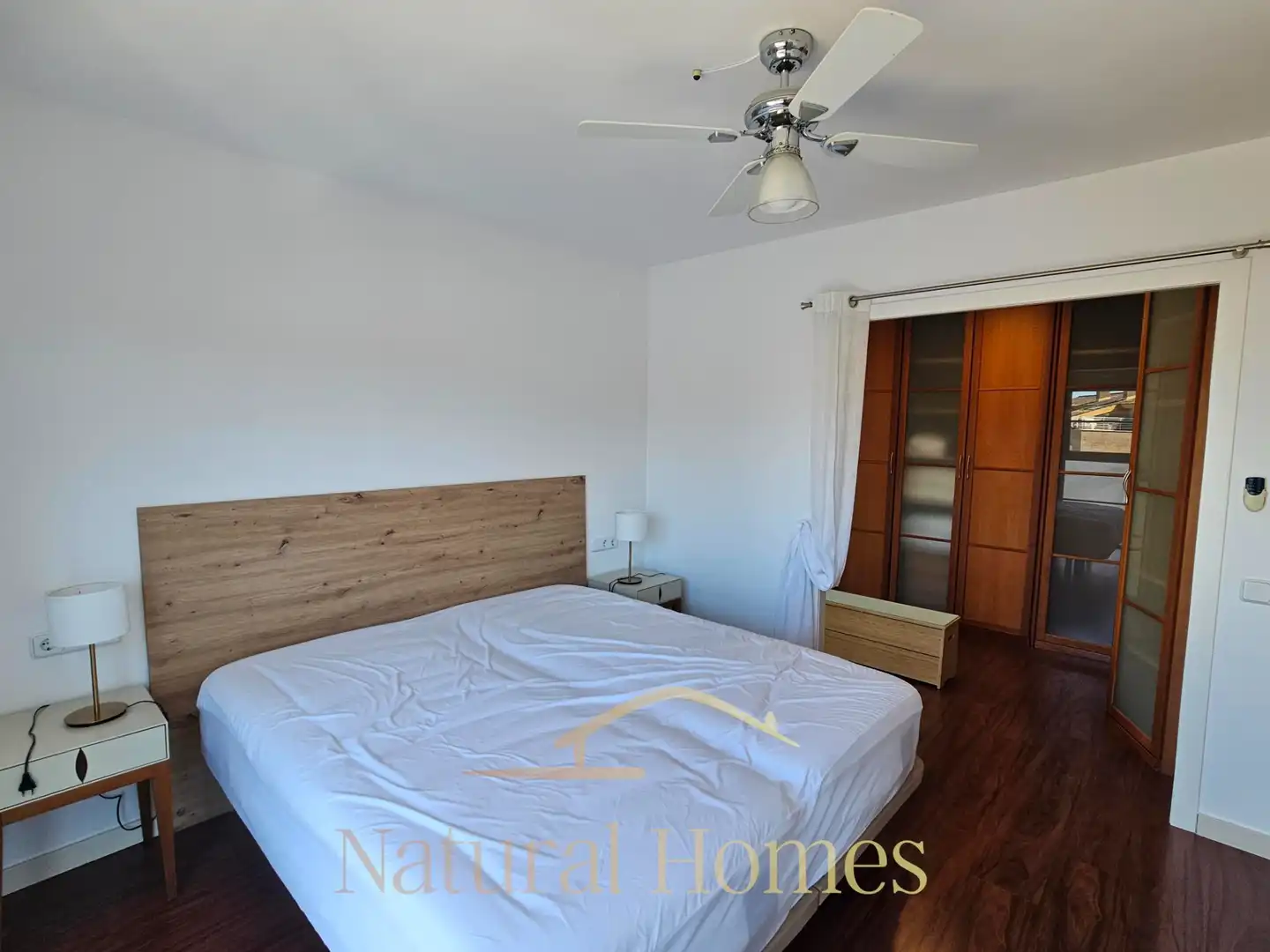 Habitación de Dúplex de alquiler en Sant Andreu de Llavaneres con Aire acondicionado, Calefacción y Parquet