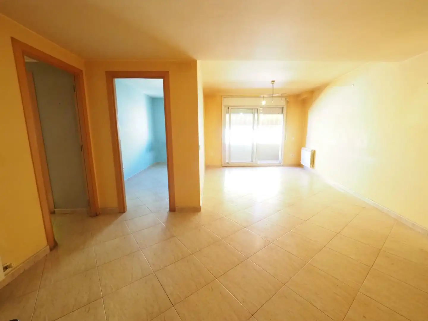 Dúplex en venta en Vilanova del Camí con Terraza, Trastero y Piscina comunitaria