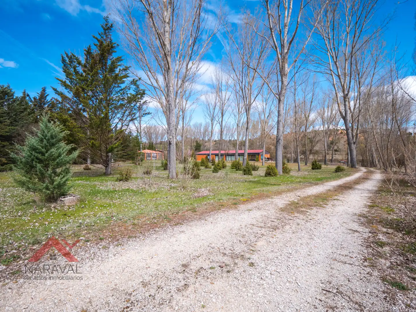 Casa o xalet en venda en Burgo de Osma - Ciudad de Osma amb Calefacció, Jardí privat i Terrassa