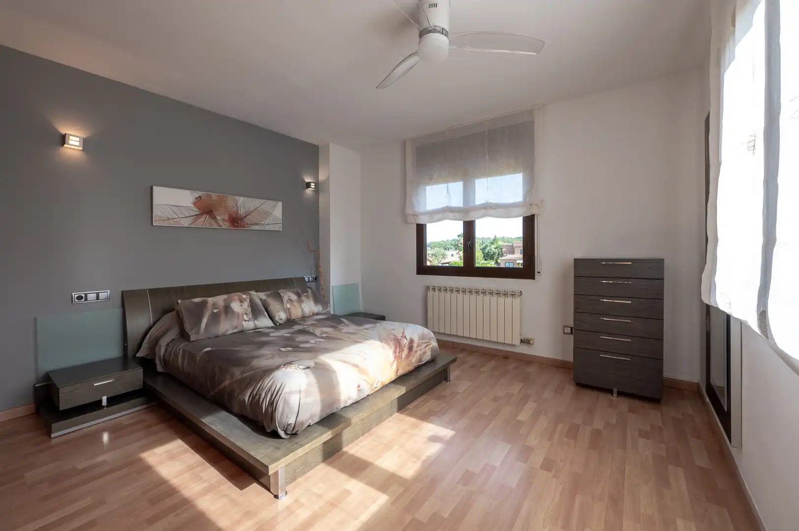 Habitación de Casa o chalet en venta en Quart con Calefacción, Jardín privado y Terraza