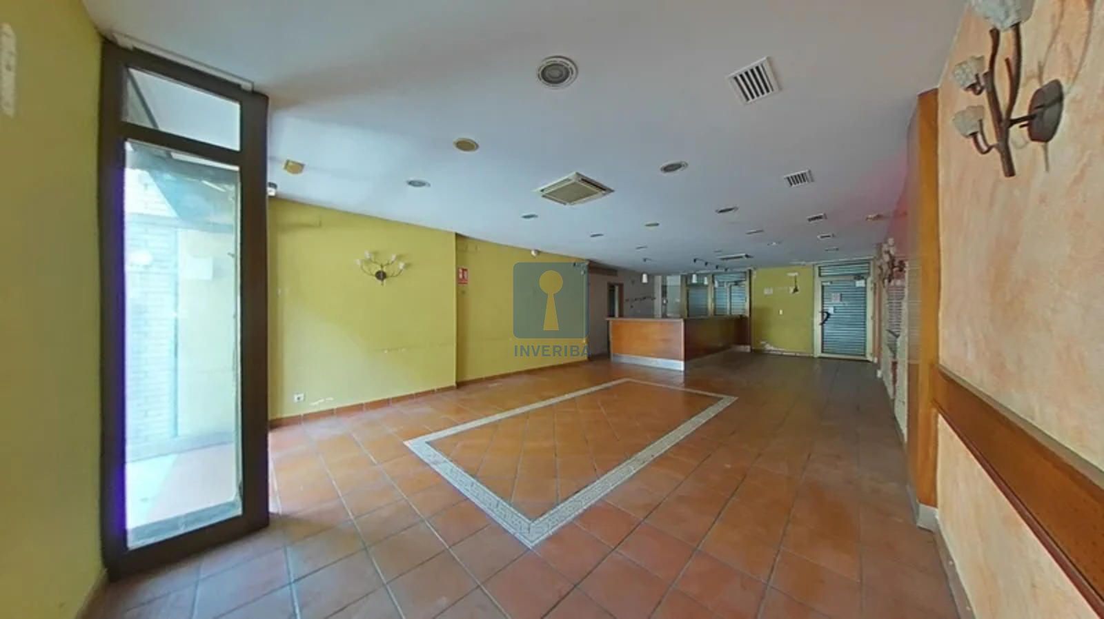Premises for sale in Cornellà de Llobregat  with Air Conditioner and Internet