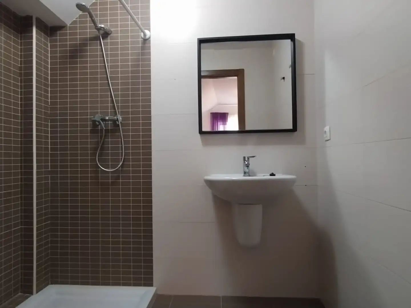 Baño de Ático en venta en Cariño con Parquet, Amueblado y Horno