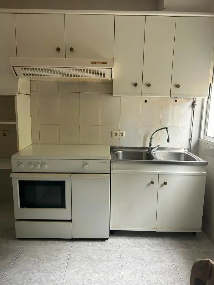 Cocina de Piso de alquiler en Santiago de Compostela  con Amueblado