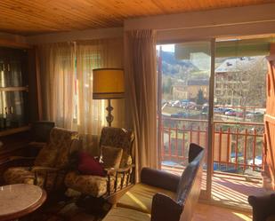 Living room of Flat for sale in El Pont de Suert  with Furnished