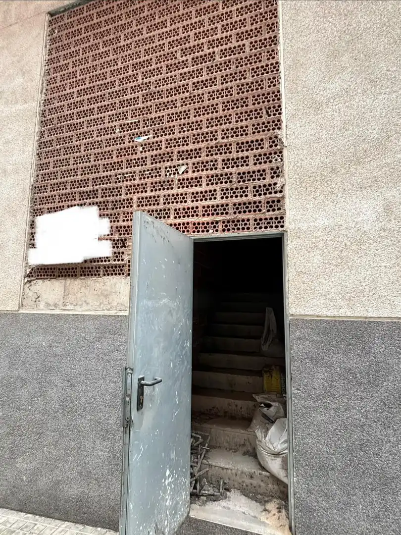 Local comercial en venda a VISTABELLA