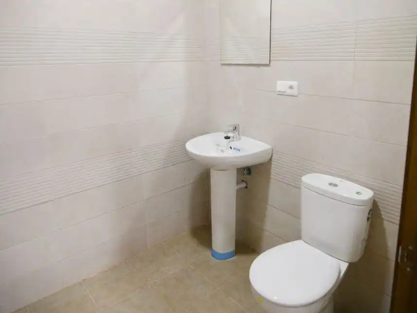 Badezimmer von Geschaftsraum zum Verkauf in Alhaurín El Grande