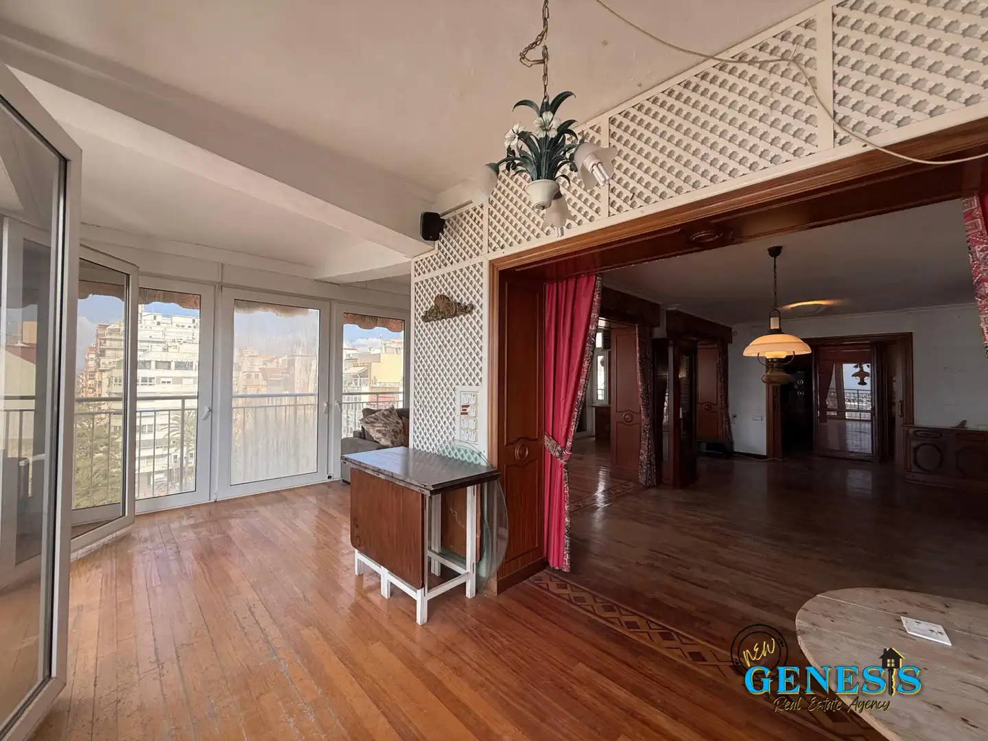 Apartament en venda en Torrevieja amb Parquet i Moblat
