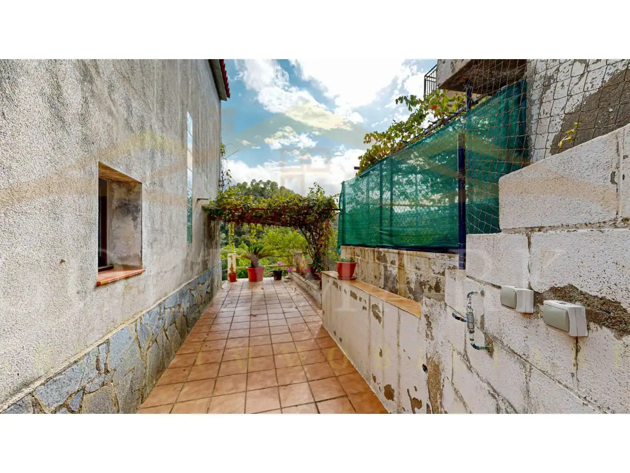 Vista exterior de Casa o chalet en venta en Corbera de Llobregat con Aire acondicionado, Calefacción y Jardín privado