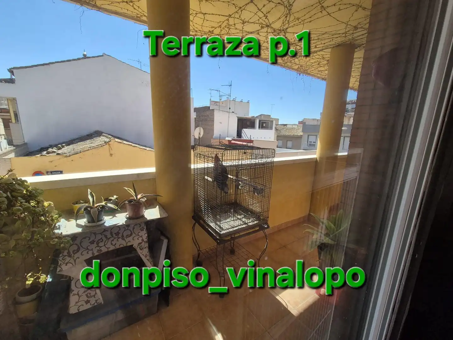 Casa adosada en venda a Las Cruces