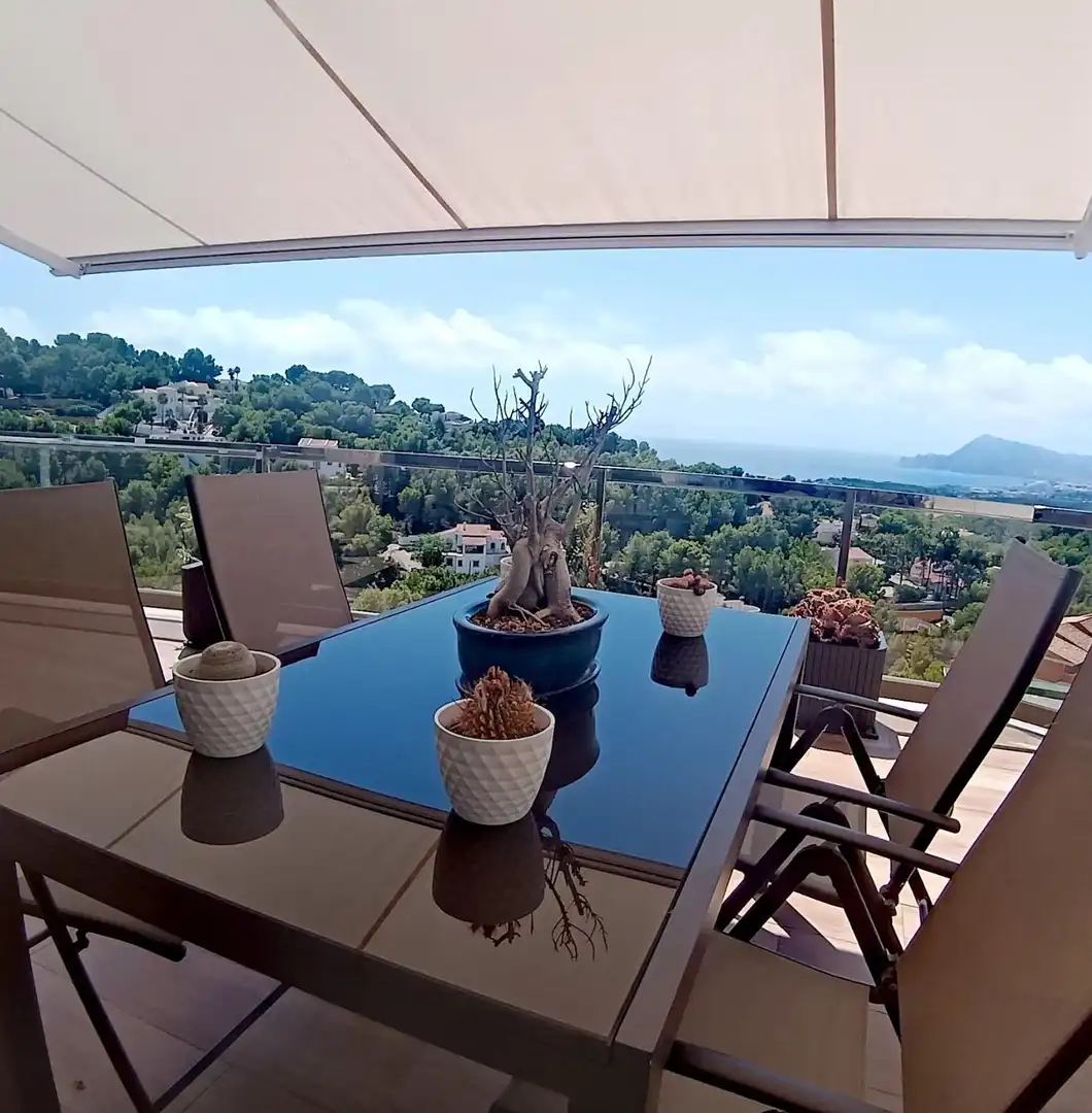 Terraza de Ático en venta en Altea con Aire acondicionado, Calefacción y Jardín privado