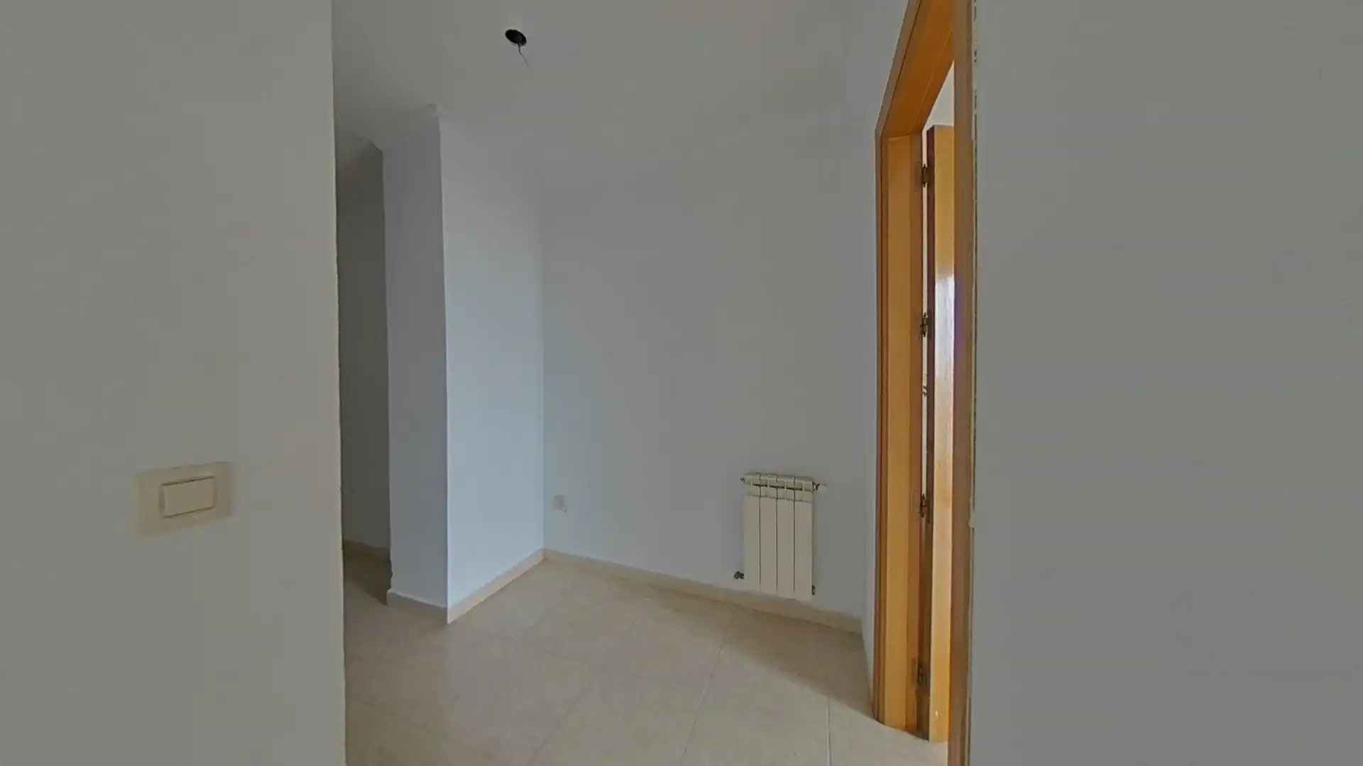 Piso en venta en Valdepeñas con Calefacción y Balcón