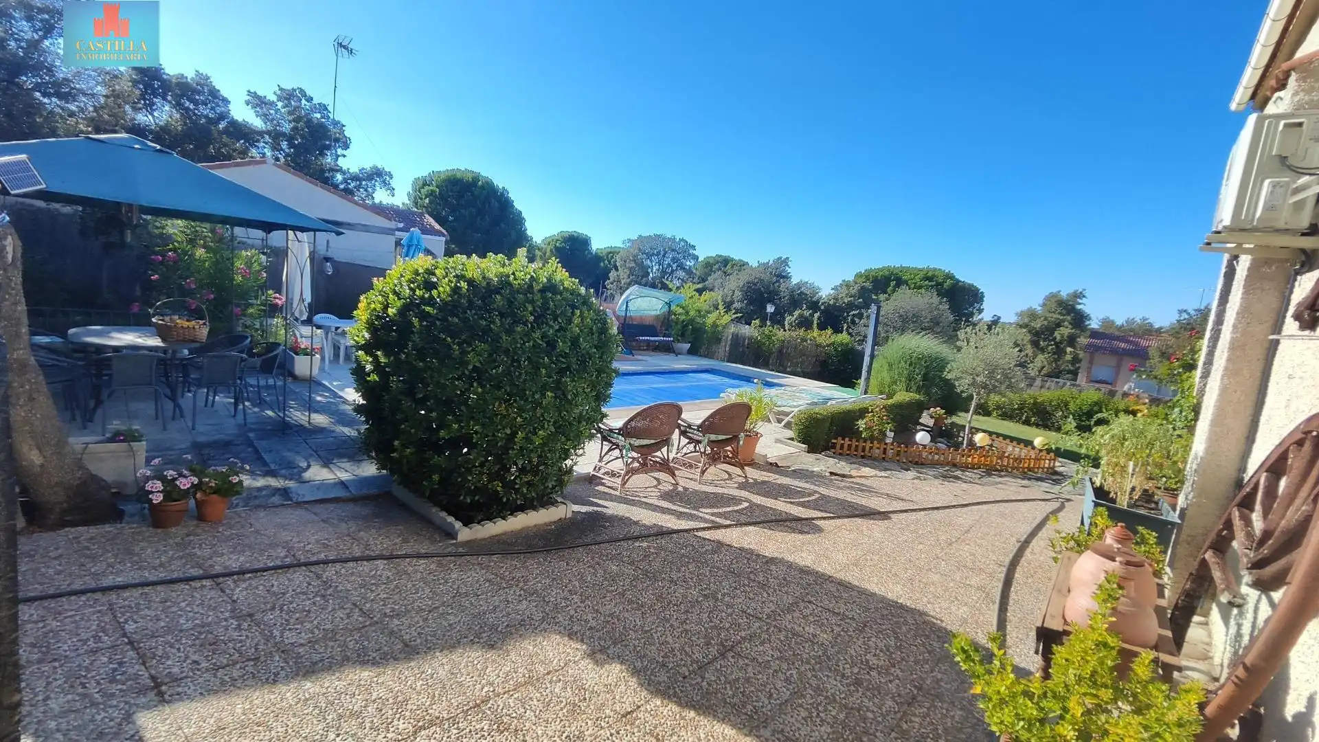 Jardí de Casa o xalet en venda en Peñalba de Ávila amb Calefacció, Jardí privat i Traster