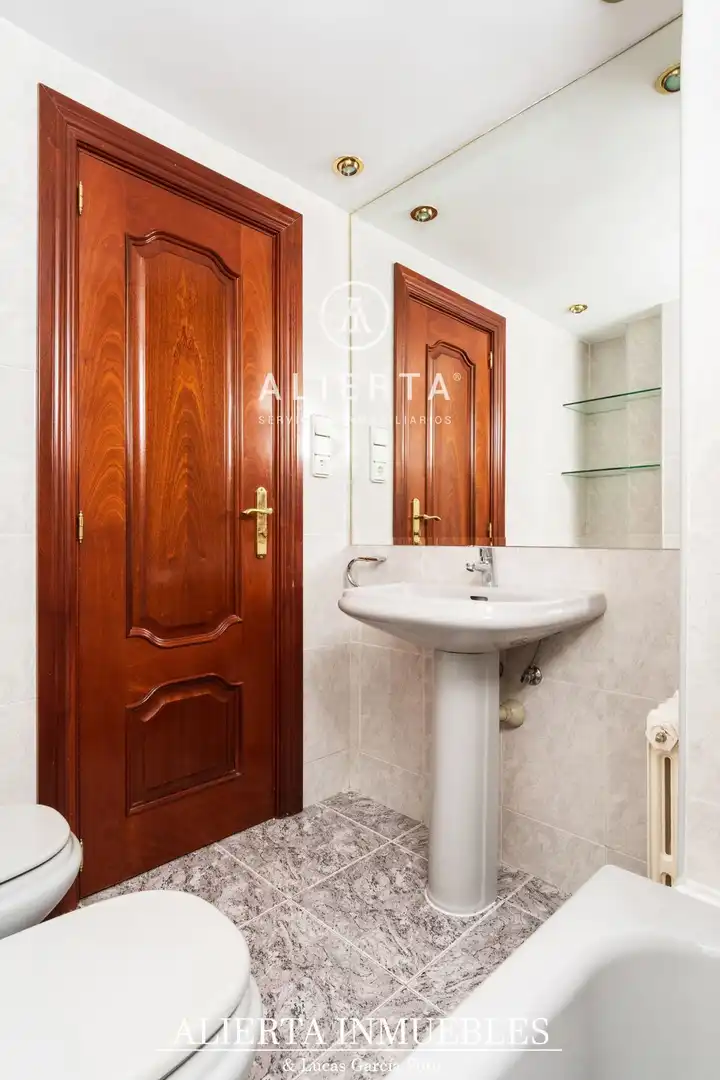 Ático en venta en Cataluña, Avda. Cataluña
