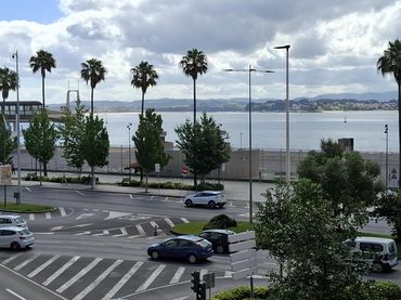 Flat with balcony for sale in Calle Castilla