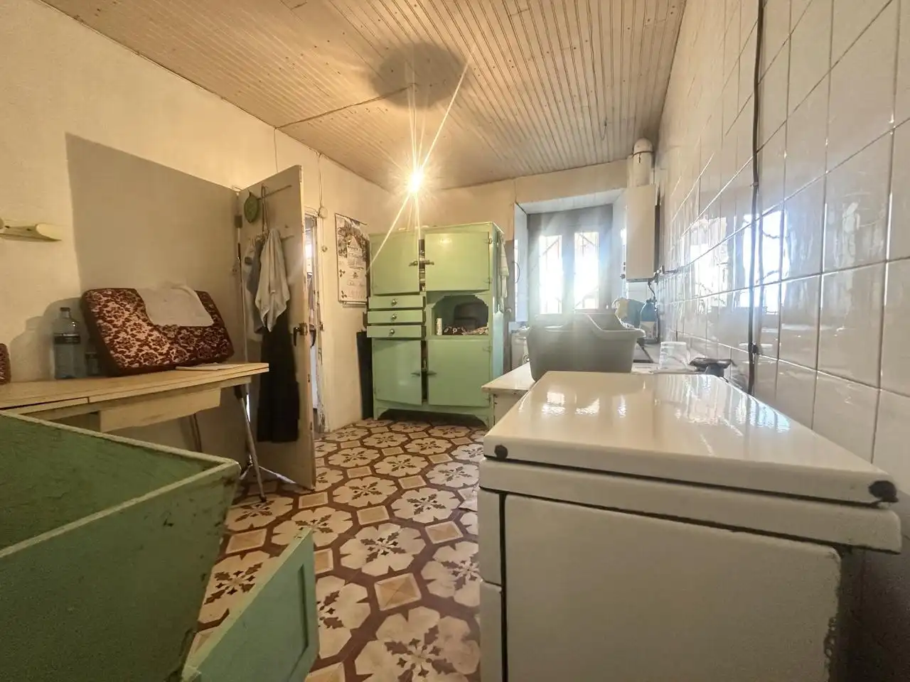 Cocina de Finca rústica en venta en Cabranes