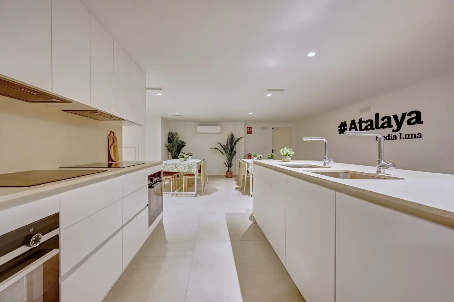 Kitchen of Flat for sale in  Pamplona / Iruña  with Heating, Terrace and Storage room