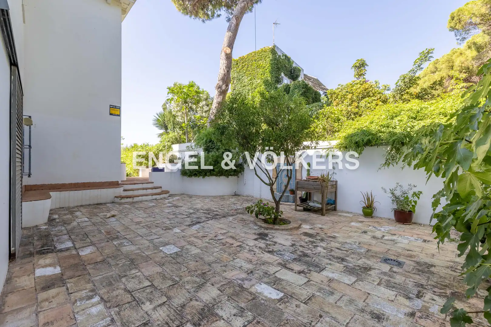 Außenansicht von Country house zum Verkauf in El Puerto de Santa María mit Klimaanlage, Heizung und Privatgarten
