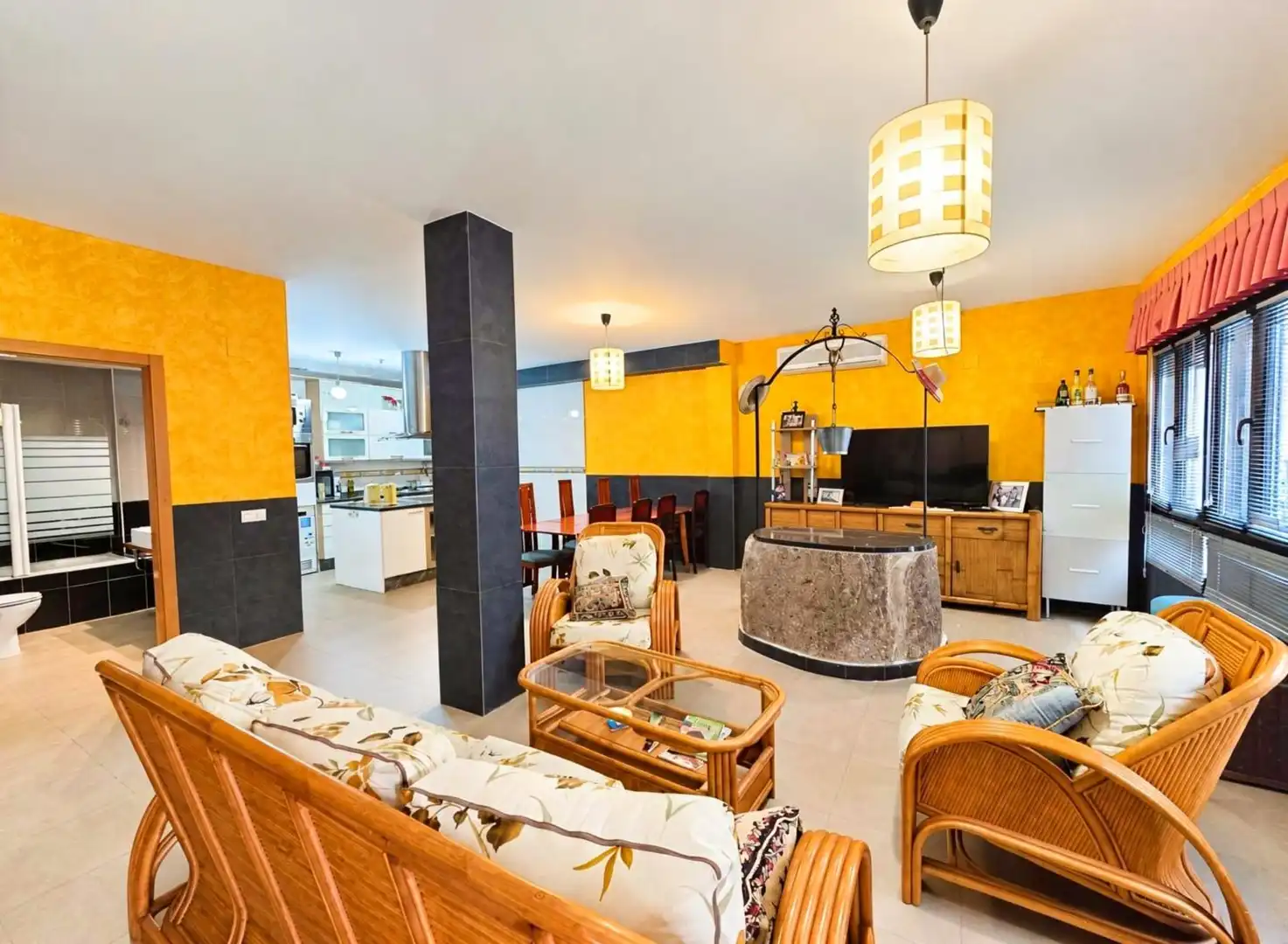 Sala d'estar de Casa o xalet en venda en Montehermoso, Cáceres
