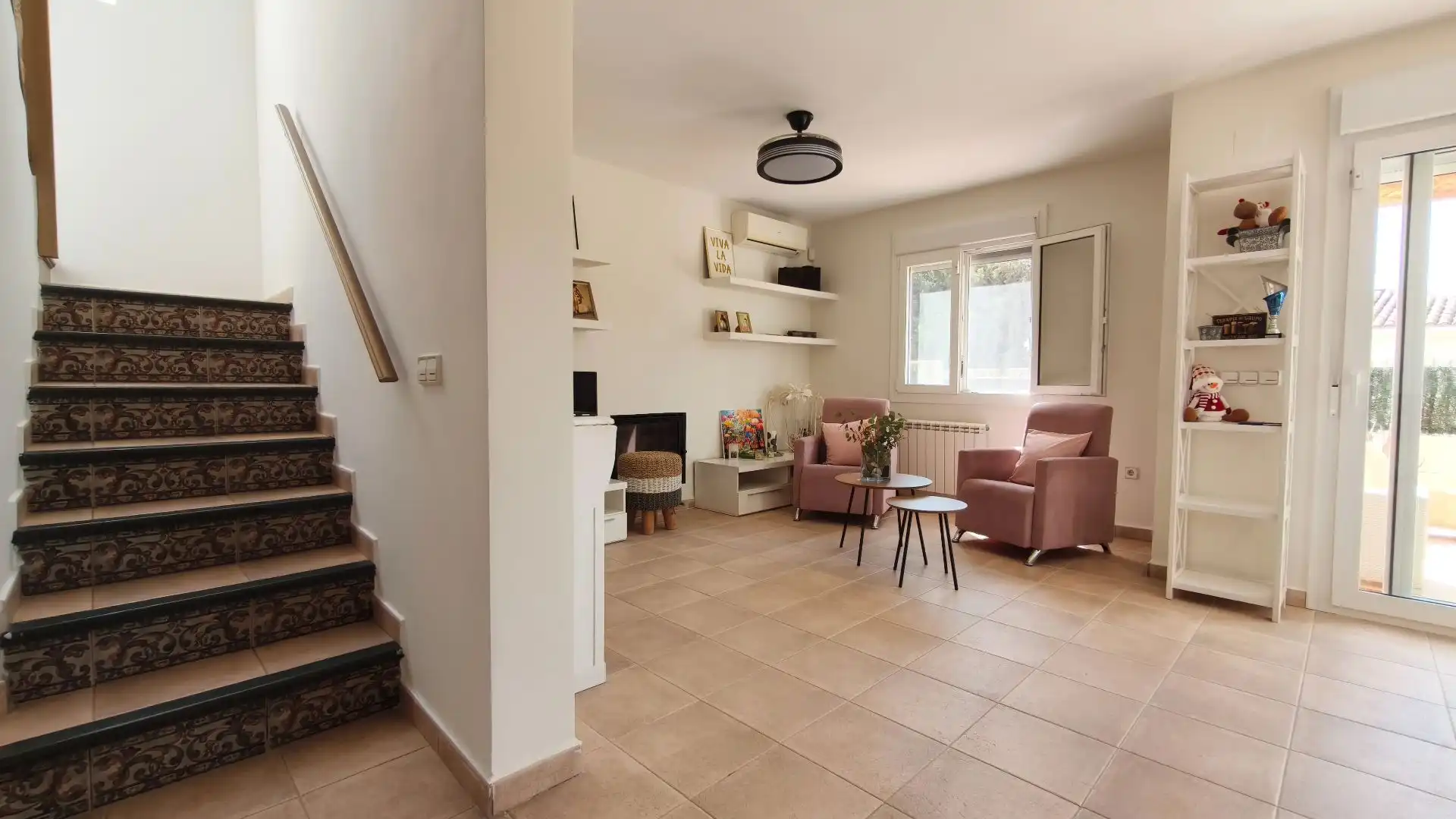 Living room of Houses for sale in La Nucia  with Air Conditioner, Heating and Private garden