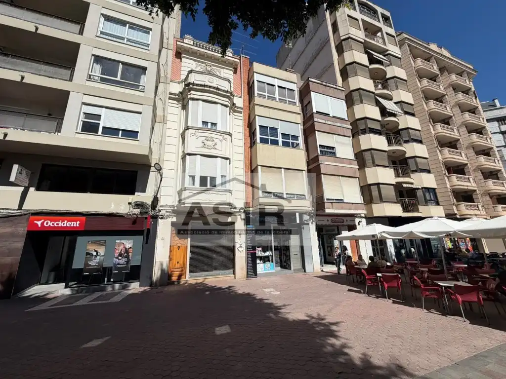 Außenansicht von Gebäude zum Verkauf in Alzira