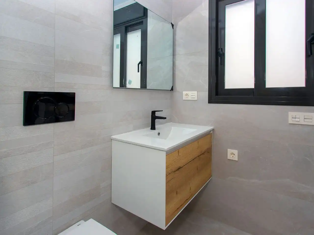 Piso con piscina en venta en Ramón gallud 164, imagen 9