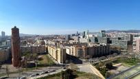 Vista exterior de Piso en venta en  Barcelona Capital con Aire acondicionado, Terraza y Piscina