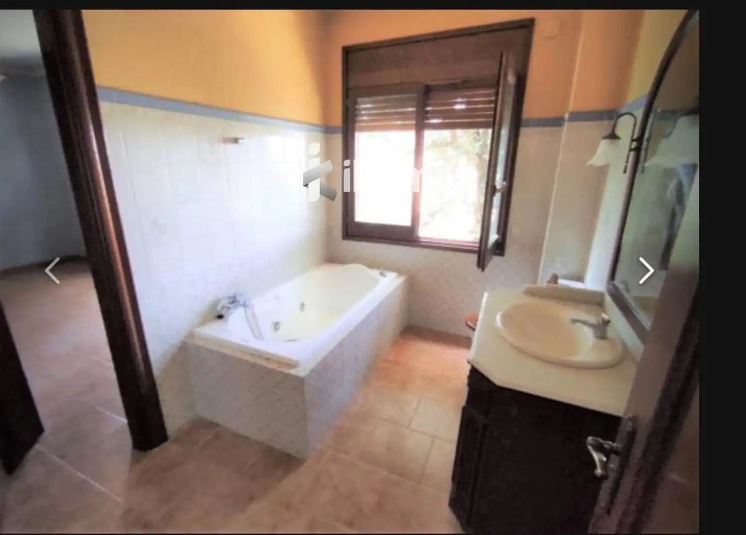Baño de Casa o chalet en venta en Montcada i Reixac con Calefacción, Terraza y Trastero