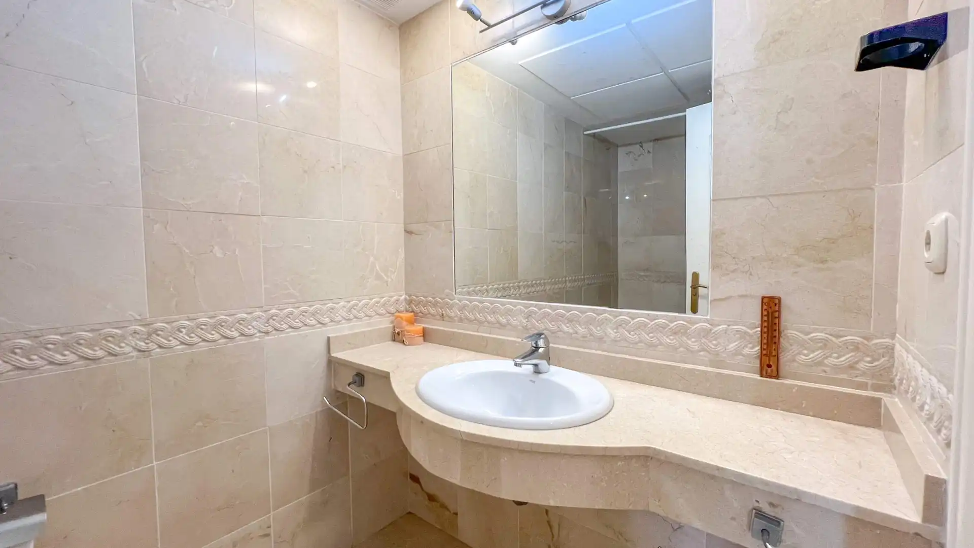 Maison mitoyenne avec piscine à vendre à Las Chapas - El Rosario, imagen 7