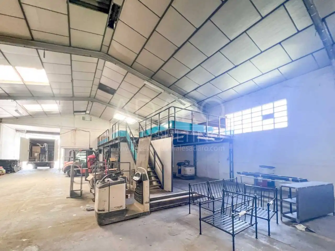 Industrial building for sale in Calle Rio, imagen 4