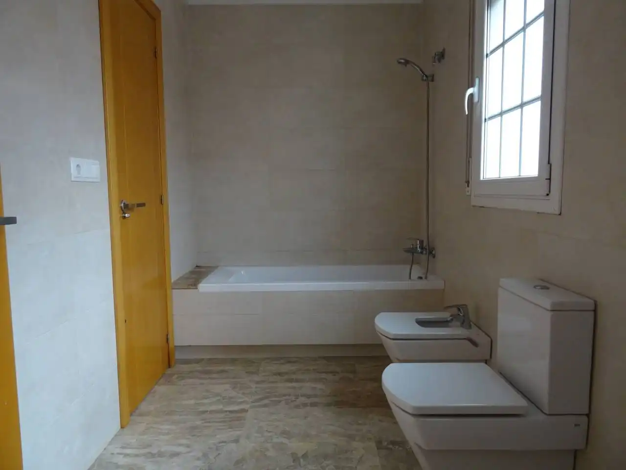 Terraced house to rent in Avenida AMERICA, imagen 20