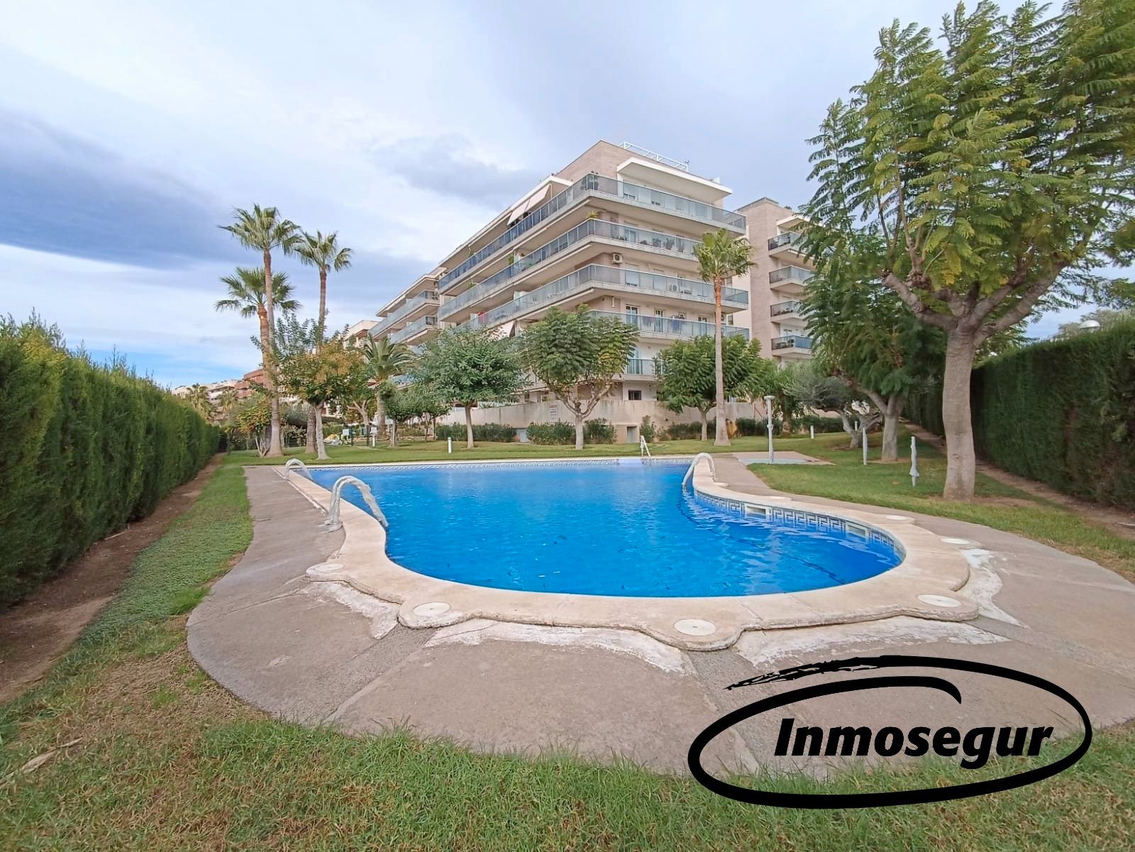 Piscina de Pis en venda en Salou amb Aire condicionat, Calefacció i Terrassa