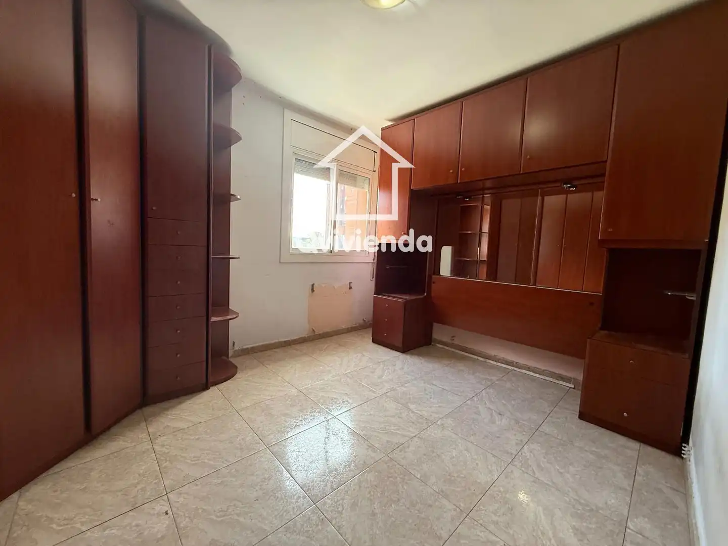 Habitación de Piso en venta en Terrassa con Calefacción y Terraza